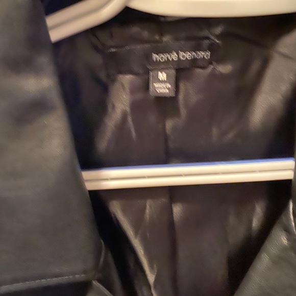 Leather jacket - Picture 3 of 4